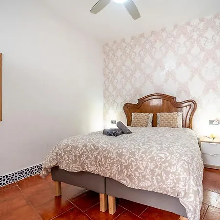 Apartment Beautiful Flat Near Plaza Merced *