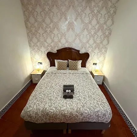 Apartment Beautiful Flat Near Plaza Merced *