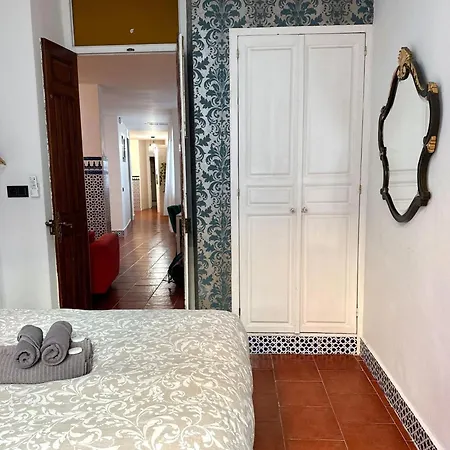 Beautiful Flat Near Plaza Merced Apartment