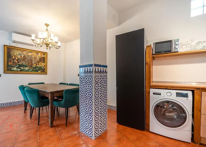 Beautiful Flat Near Plaza Merced Málaga