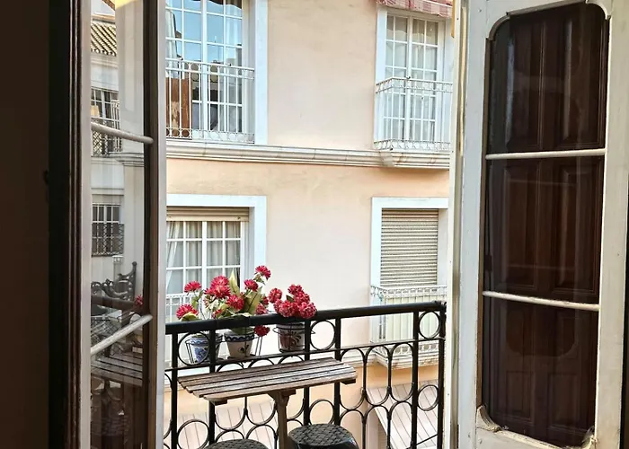 Beautiful Flat Near Plaza Merced Appartamento *